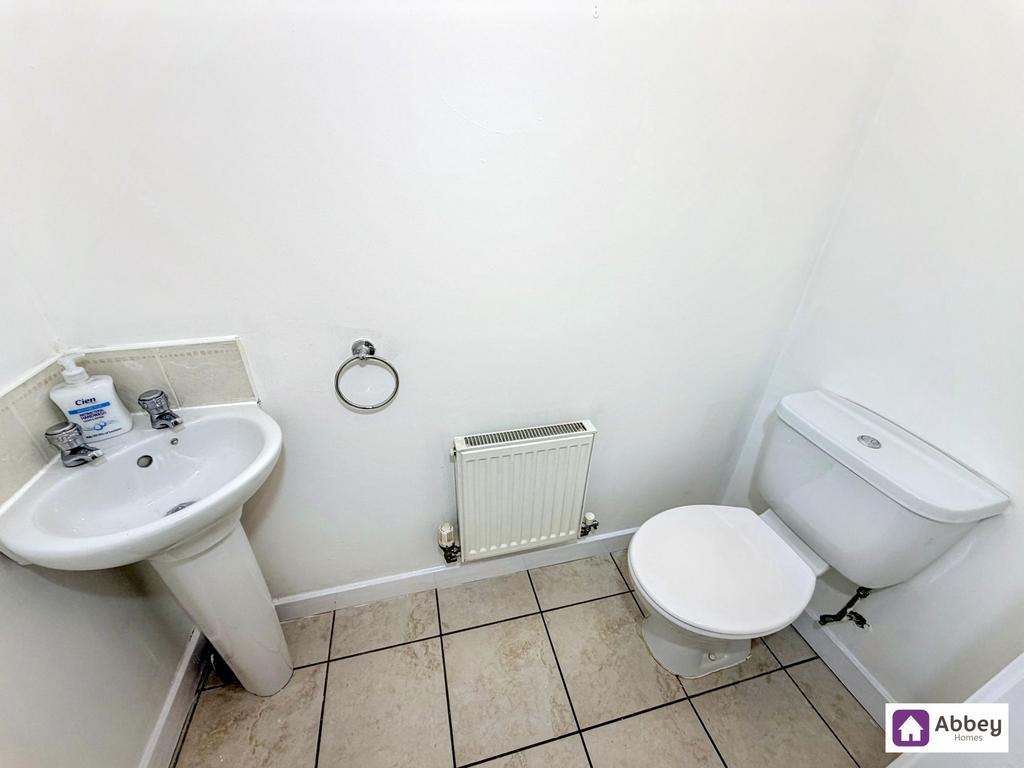 House in Leicester - View 5