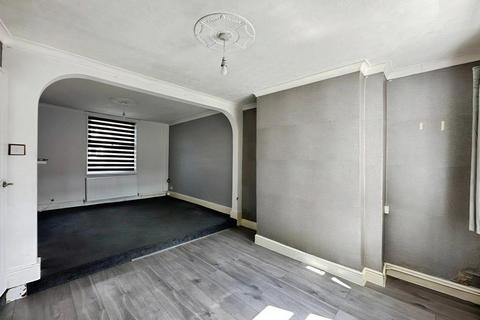 2 bedroom terraced house for sale, Hastings Road, Swadlincote DE11