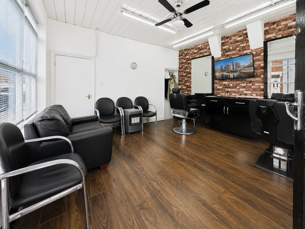 House in Leicester - View 2