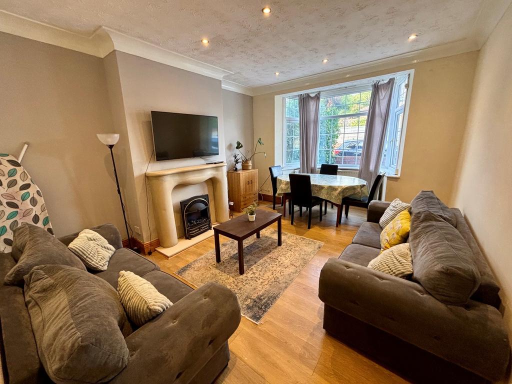 House in Newcastle upon Tyne, Tyne and Wear - View 2