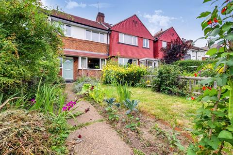 3 bedroom terraced house to rent, Sevenoaks Road, London, SE4