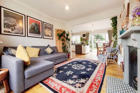 3 bedroom terraced house to rent, Sevenoaks Road, London, SE4