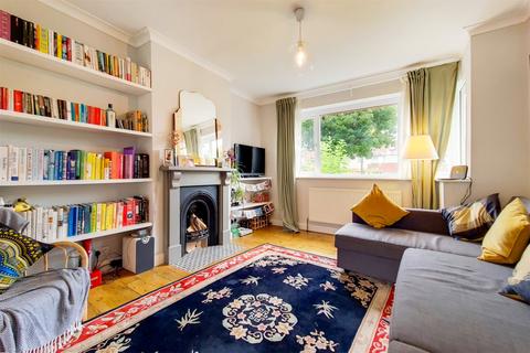 3 bedroom terraced house to rent, Sevenoaks Road, London, SE4