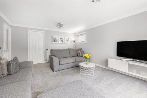 4 bedroom end of terrace house for sale, 88 South Gyle Gardens, Edinburgh, EH12 7RZ