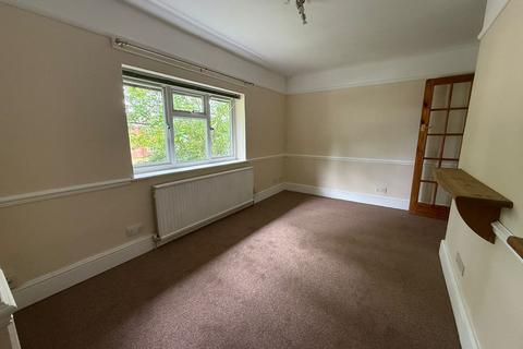 1 bedroom flat to rent, Homestead Road, Hatfield, AL10