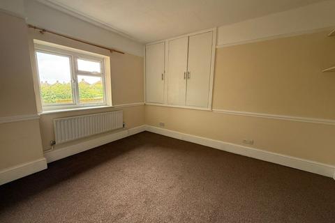 1 bedroom flat to rent, Homestead Road, Hatfield, AL10