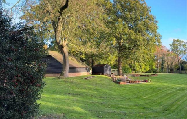Sauncey Wood, Harpenden, AL5 - View 3