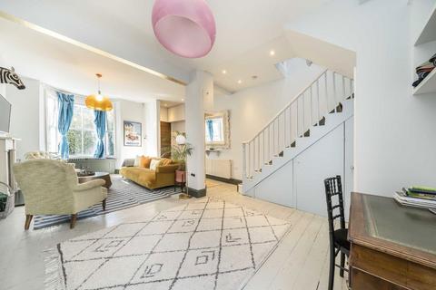 2 bedroom terraced house for sale, Waldo Road, London NW10