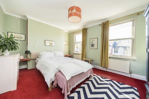 2 bedroom terraced house for sale, Waldo Road, London NW10
