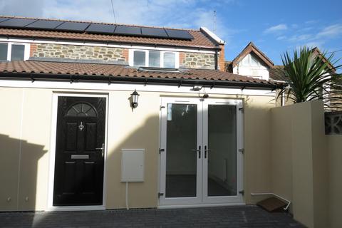 2 bedroom maisonette to rent, Ashcombe Road, WESTON-SUPER-MARE, BS23