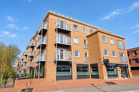 3 bedroom flat to rent, Riverbank Point, 114 High Street, Uxbridge, UB8