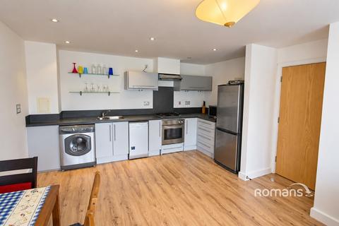 3 bedroom flat to rent, Riverbank Point, 114 High Street, Uxbridge, UB8