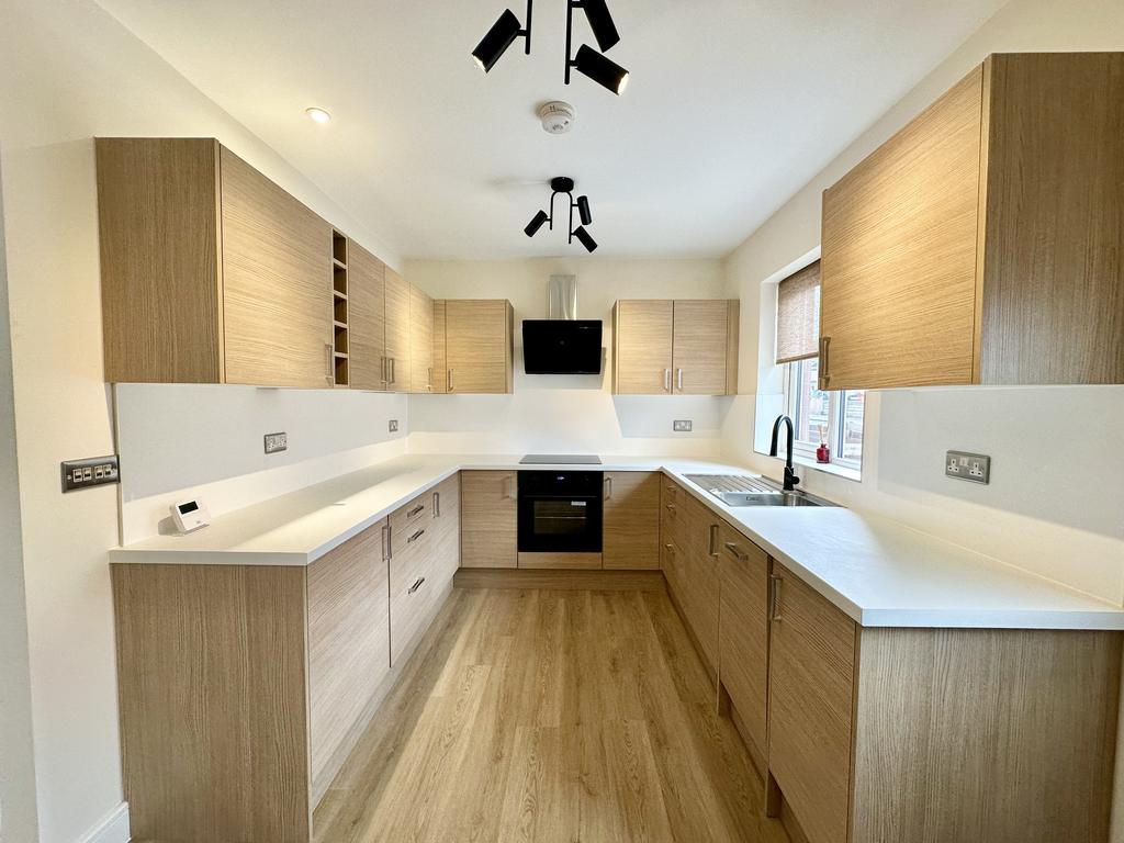 House in LEEDS - View 2
