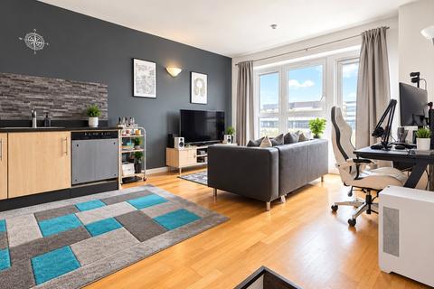 1 bedroom flat for sale, Calderwood Street, London SE18