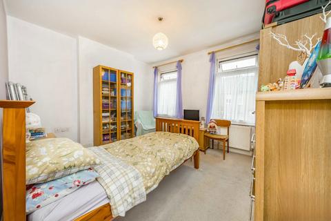 2 bedroom terraced house for sale, Stanley Road, South Harrow