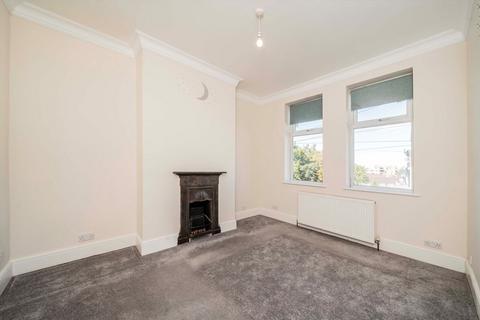 3 bedroom house to rent, Kingsley Road, South Harrow HA2
