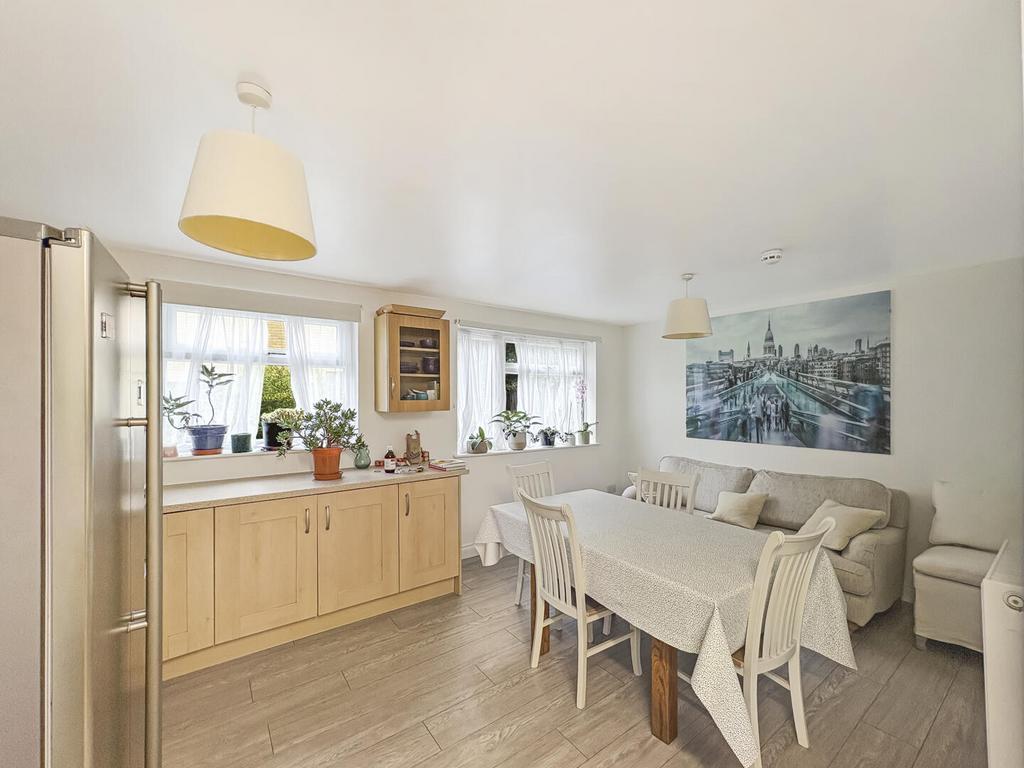 House in Cambridge, Romsey - View 2