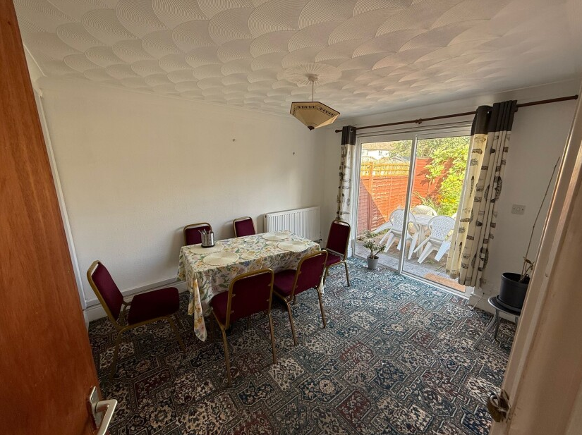 House in Oxford, Wadham Park, New Marston - More