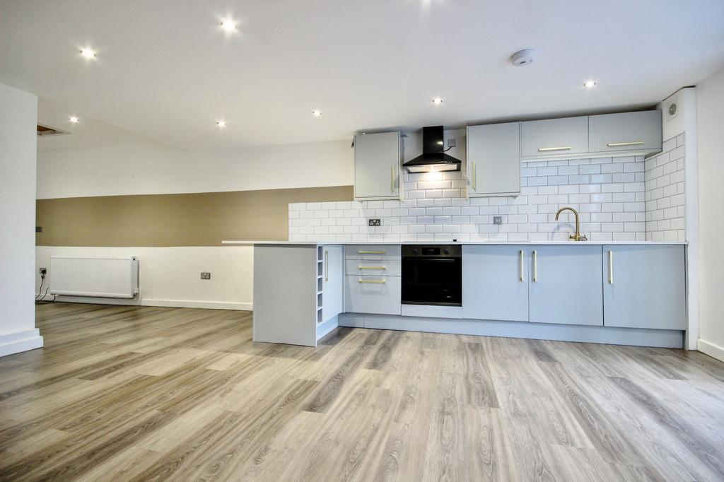 Apartment in Cardiff - View 2