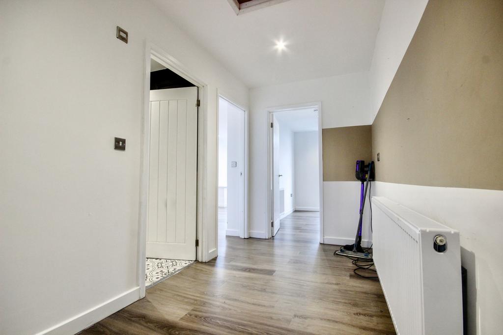 Apartment in Cardiff - More