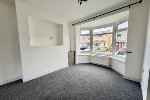2 bedroom semi-detached house to rent, Derwendeg Avenue, Cefn Hengoed, CF82