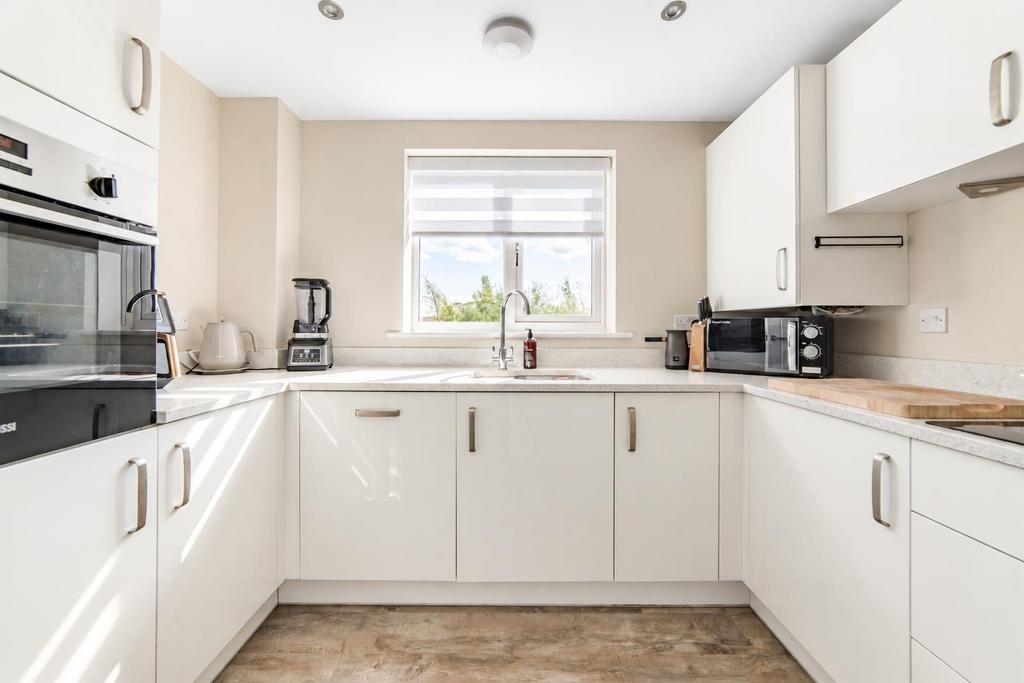 Apartment in Great Park - View 4