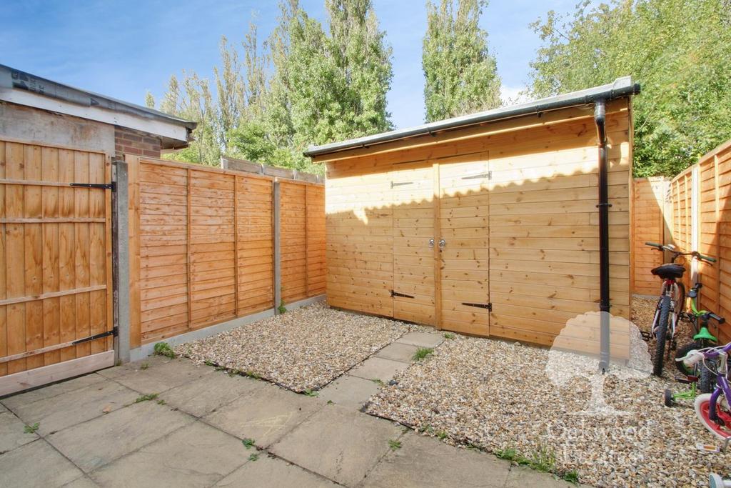 House in Stanwell - More