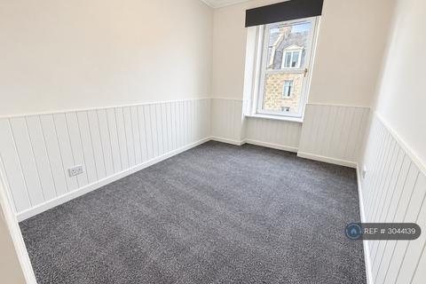 2 bedroom flat to rent, Menzies Road, Aberdeen, AB11