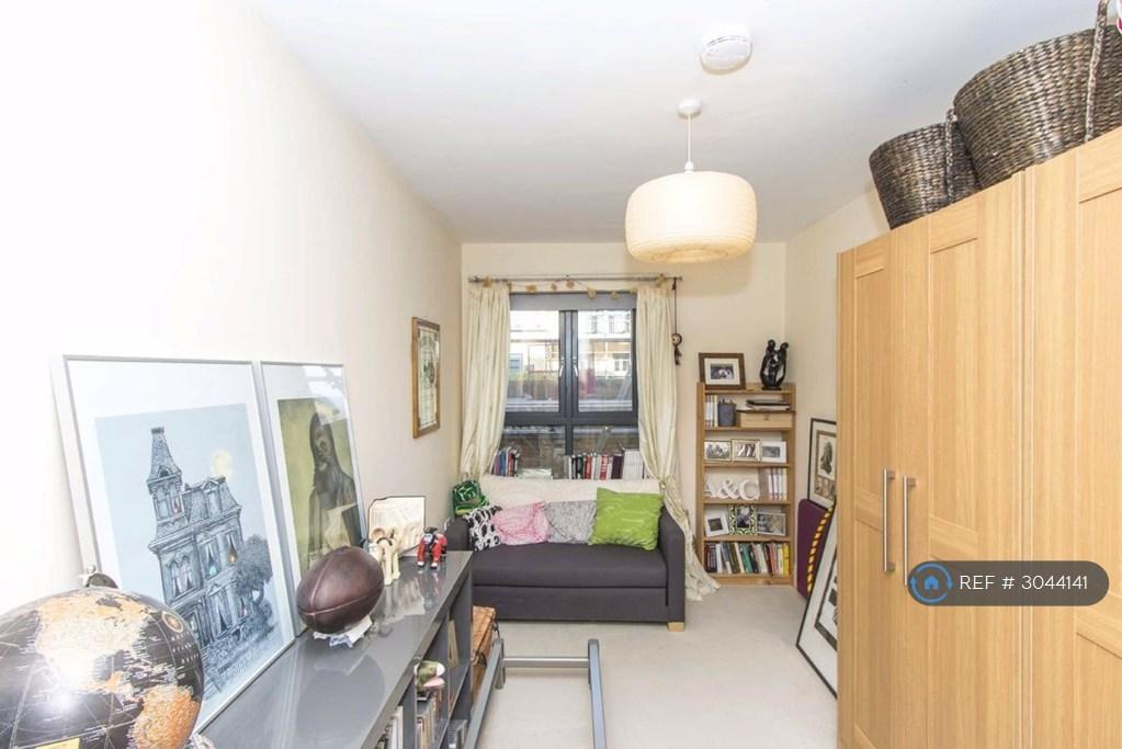 Apartment in Bristol - View 5