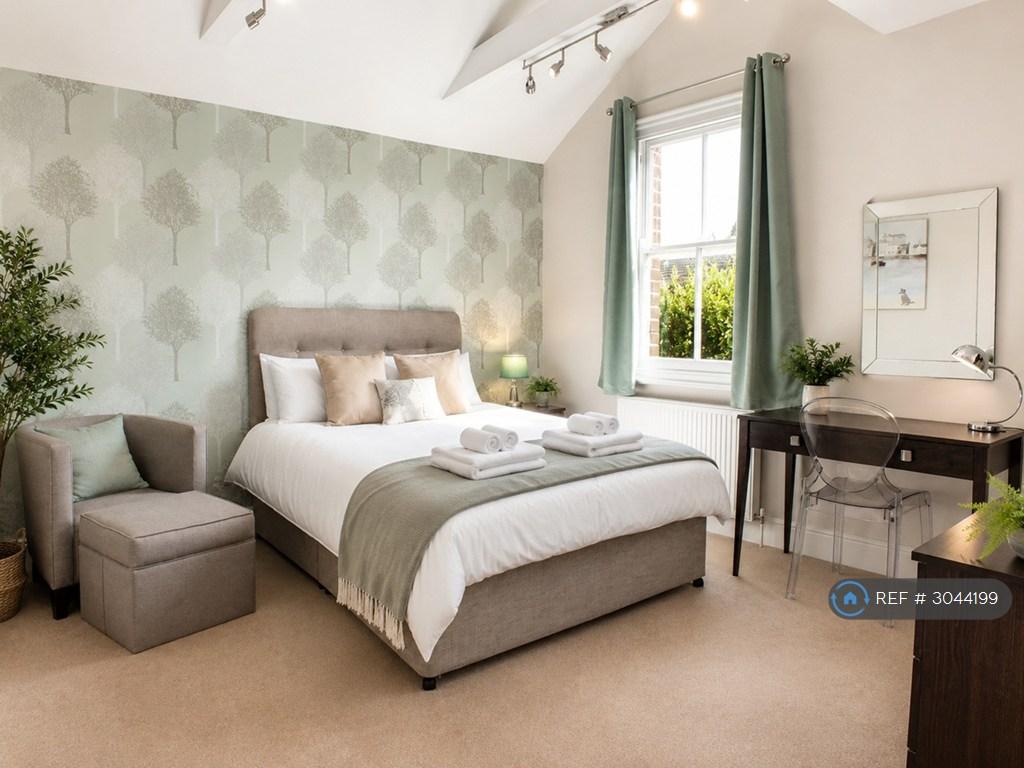 House in Reading - View 5