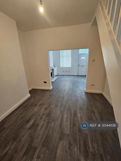 2 bedroom terraced house to rent, Clifton St, Preston, PR1
