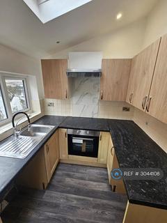 2 bedroom terraced house to rent, Clifton St, Preston, PR1