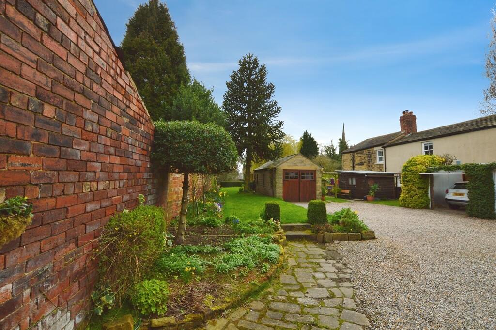 House in Leeds - View 4