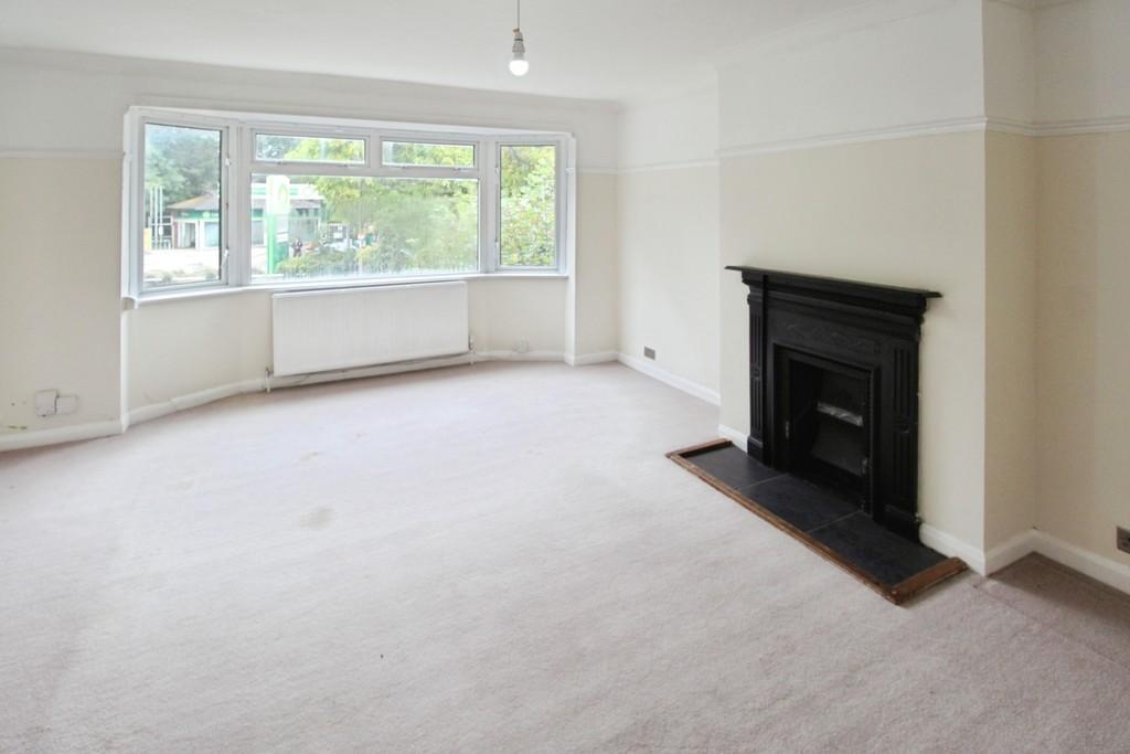 Apartment in Reading - View 2