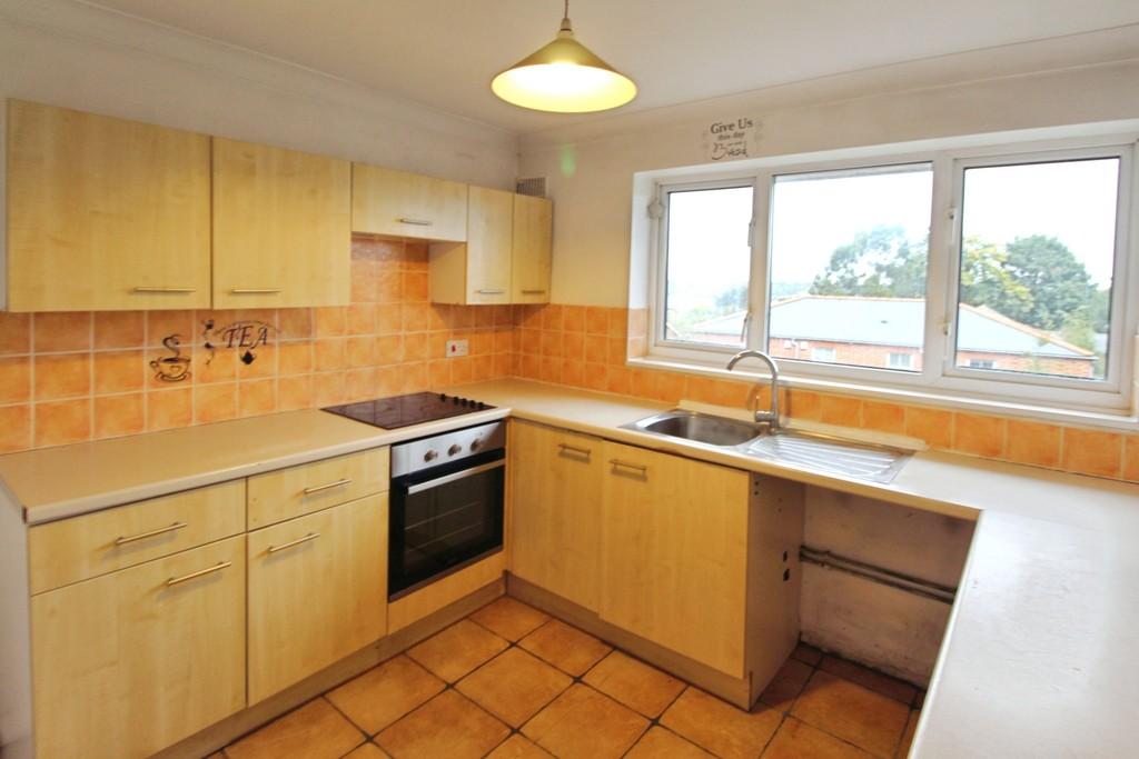 Apartment in Reading - View 3