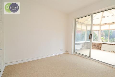 3 bedroom detached house to rent, Celandine Rise, Mexborough S64