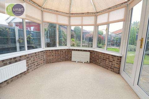 3 bedroom detached house to rent, Celandine Rise, Mexborough S64