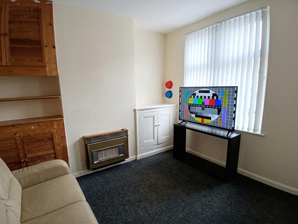 House in Leicester - View 2