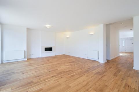 3 bedroom detached bungalow for sale, Salisbury Road, Worcester Park, KT4