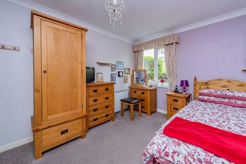 2 bedroom apartment for sale, Lutton Close, Oswestry