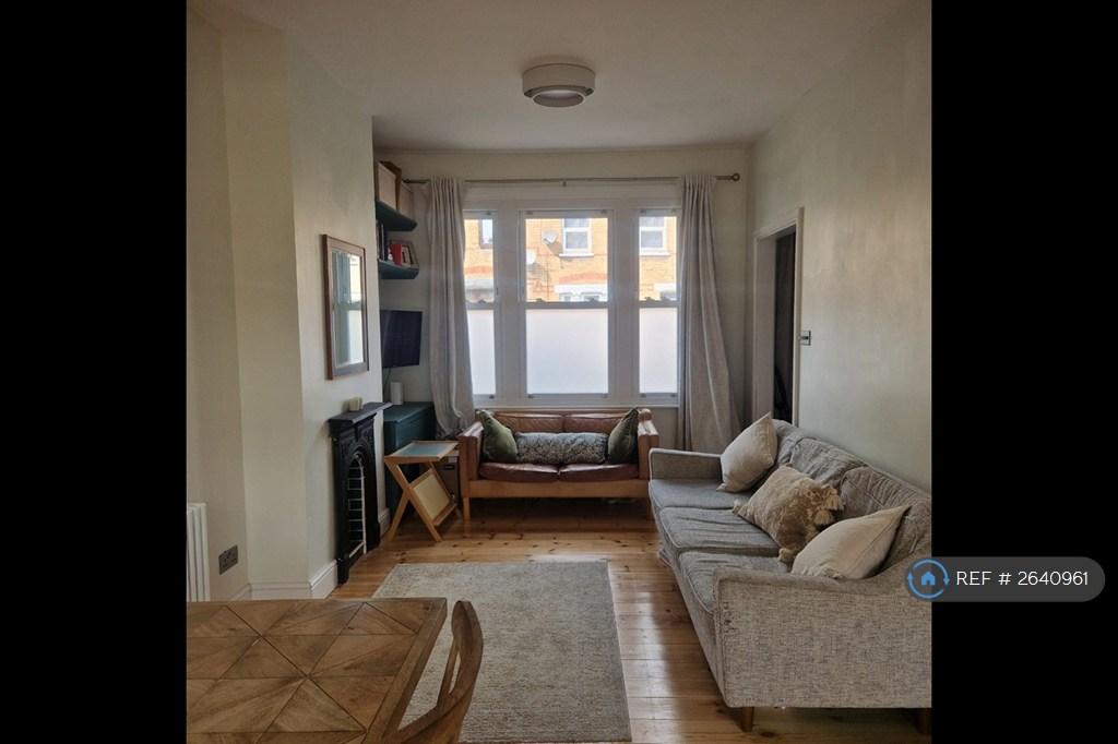 House in London - View 4