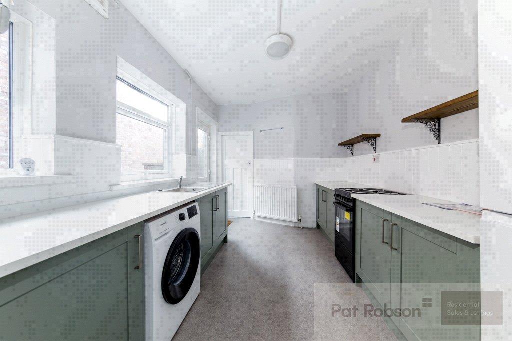 Apartment in Newcastle upon Tyne, Tyne and Wear - View 2