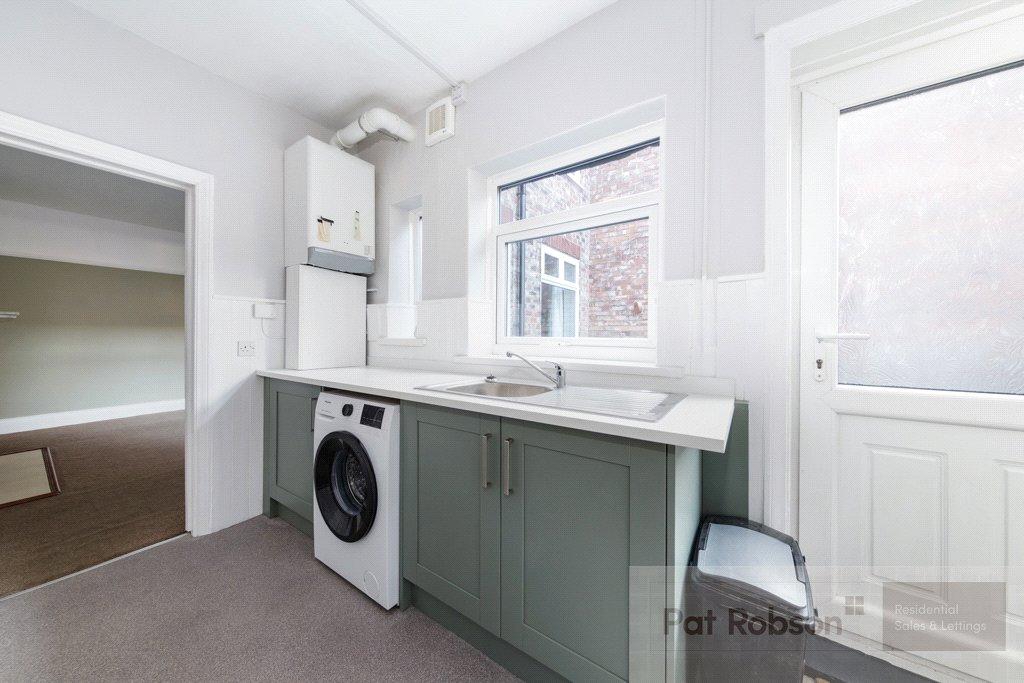 Apartment in Newcastle upon Tyne, Tyne and Wear - View 5