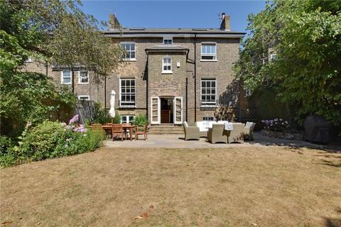6 bedroom detached house for sale, Shooters Hill Road, Blackheath, London, SE3