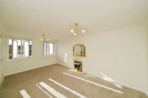 1 bedroom apartment for sale, Beacon Court, Heswall CH60