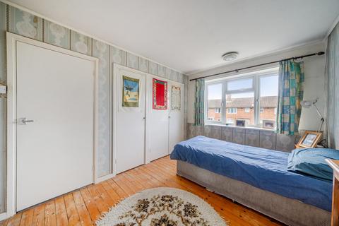 2 bedroom maisonette for sale, Lyme Farm Road, Lee