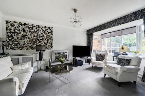 3 bedroom end of terrace house for sale, Milton Gardens, Berkshire RG40