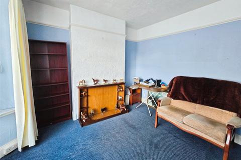 3 bedroom semi-detached house for sale, Bates Avenue, Darlington, DL3