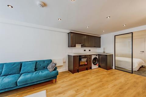 undefined, Oakdene Road, Redhill
