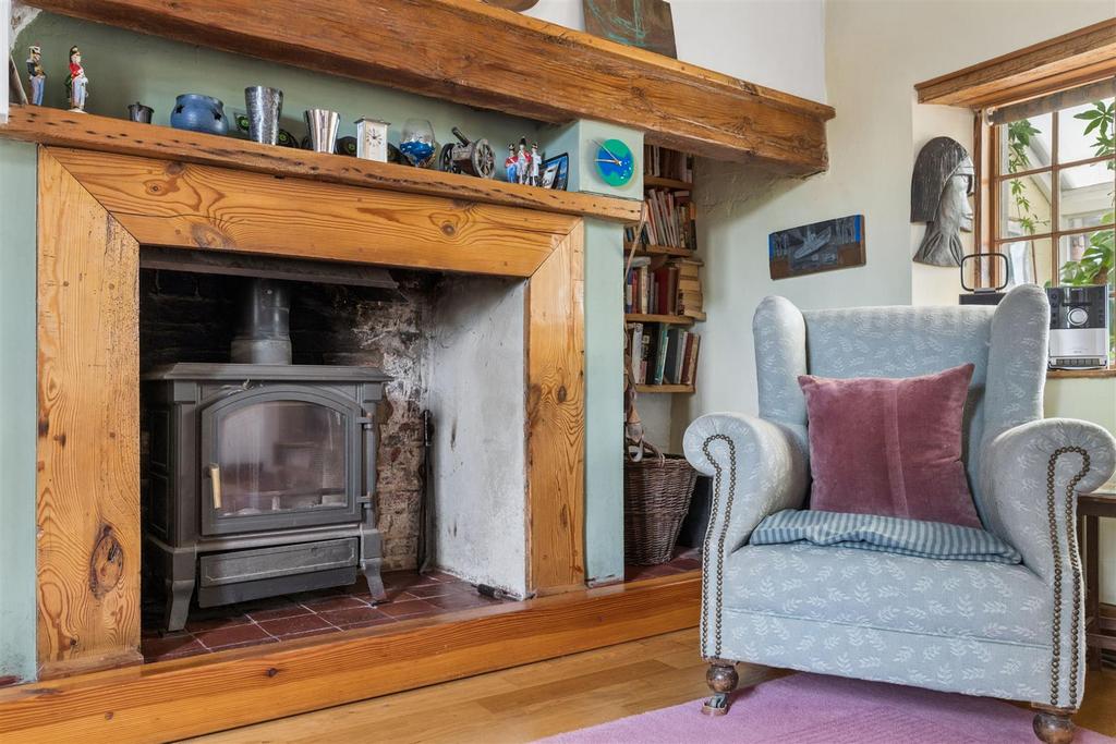 House in Buckinghamshire, Stewkley - More